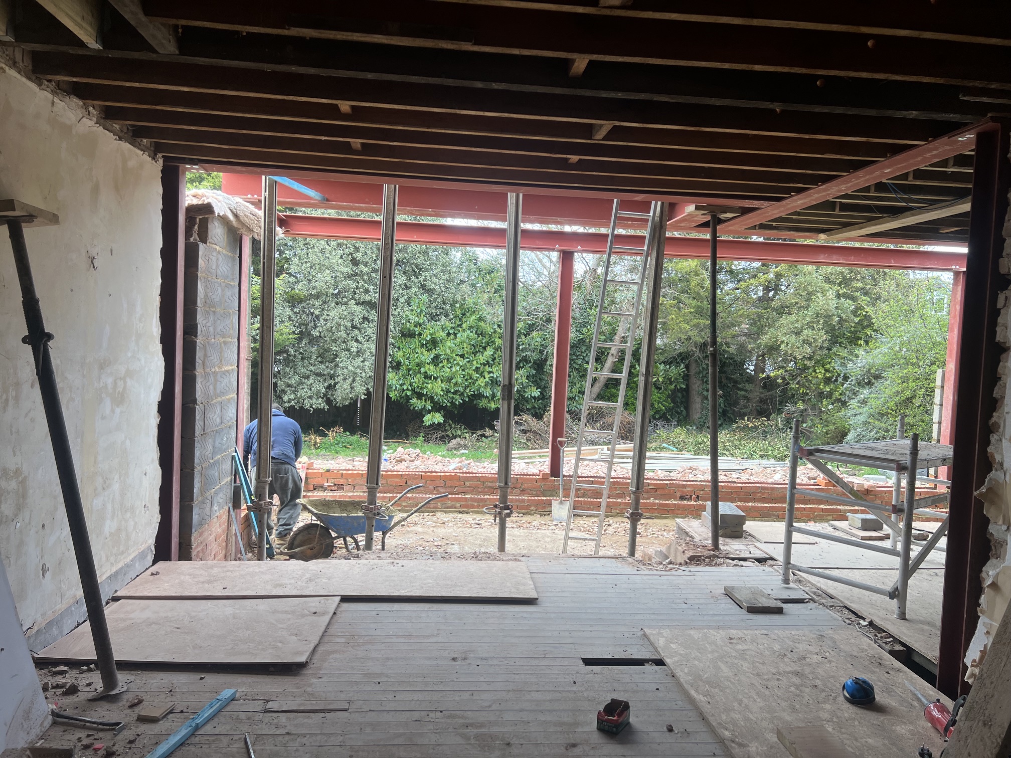 Structural steelwork for an open-plan interior refurbishment by MM Contractors London